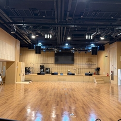 강당  수용인원300명